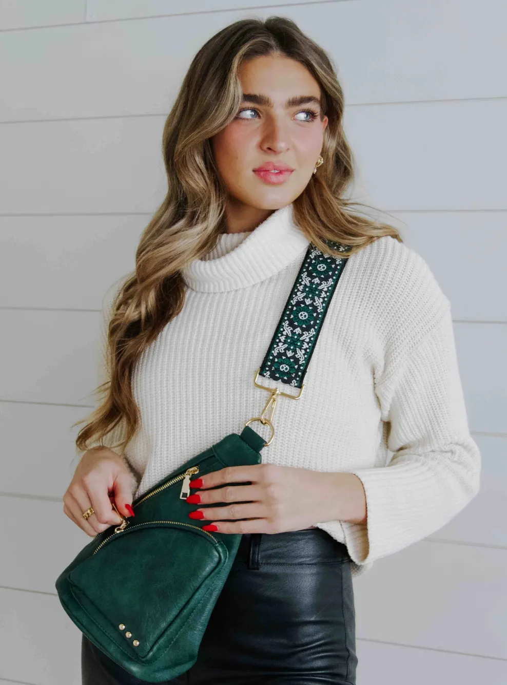 Austin Sling Bag
