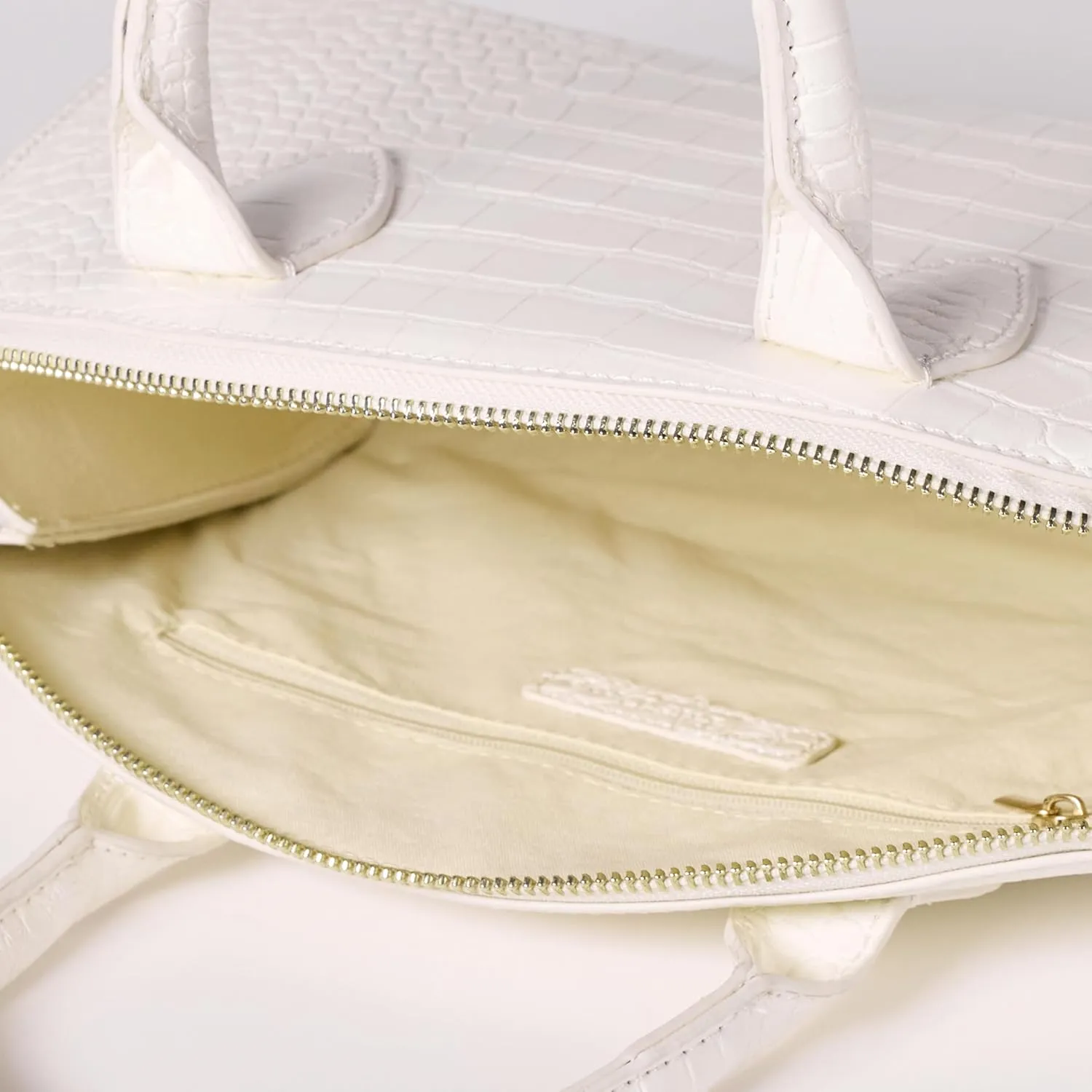 The Drop Jamie Top Handle Bag